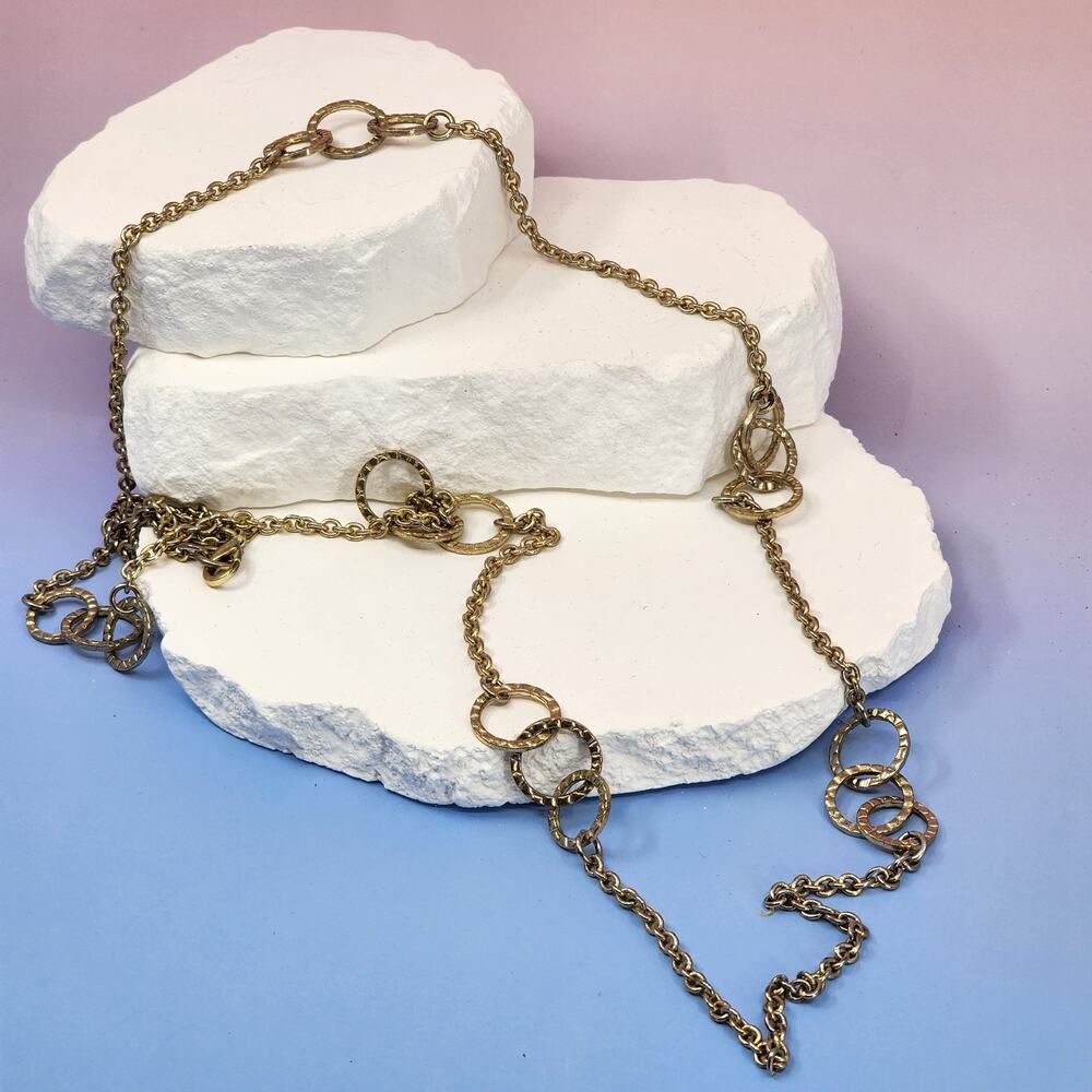 Banana Republic Gold Tone Texture Interlocking Circle Long Chain Necklace Chunky